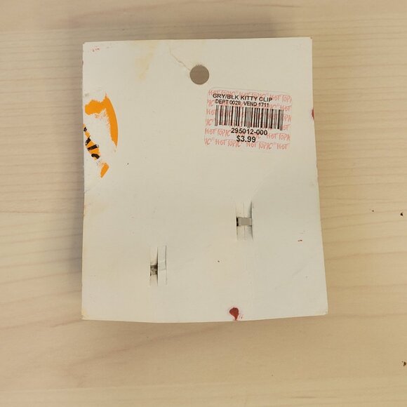 HOT TOPIC Ten Thirty-One Halloween White Gray Black Cat Ear Hair Clips NEW - Picture 3 of 3
